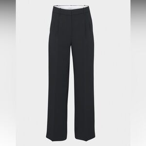 Aritzia Effortless Pant 00 Short Black